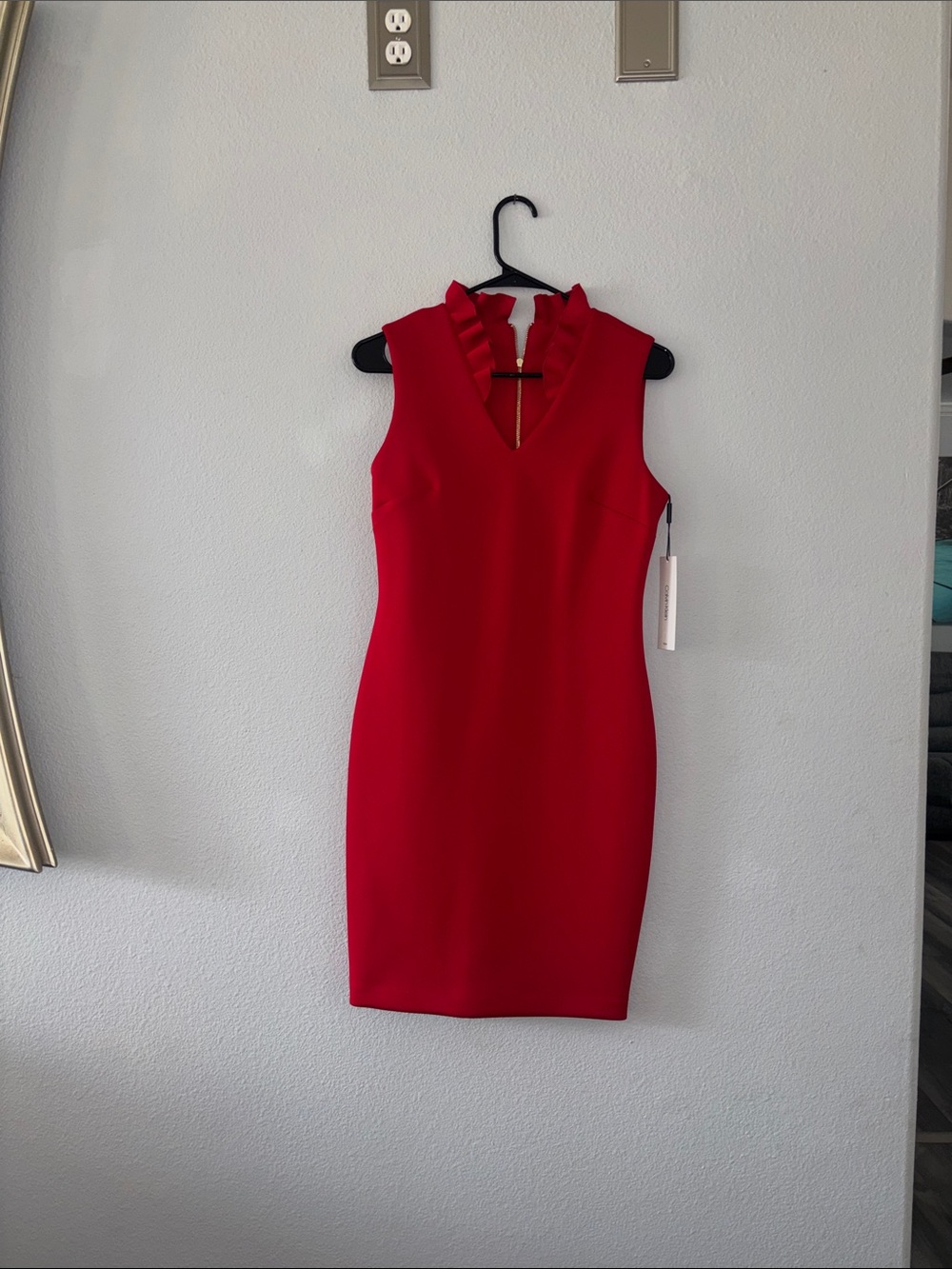 Calvin Klein Red Sleeveless Ruffle V-Neck Sheath Dress
